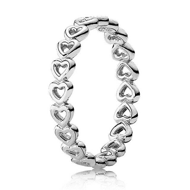 Openwork Simple Heart Ring