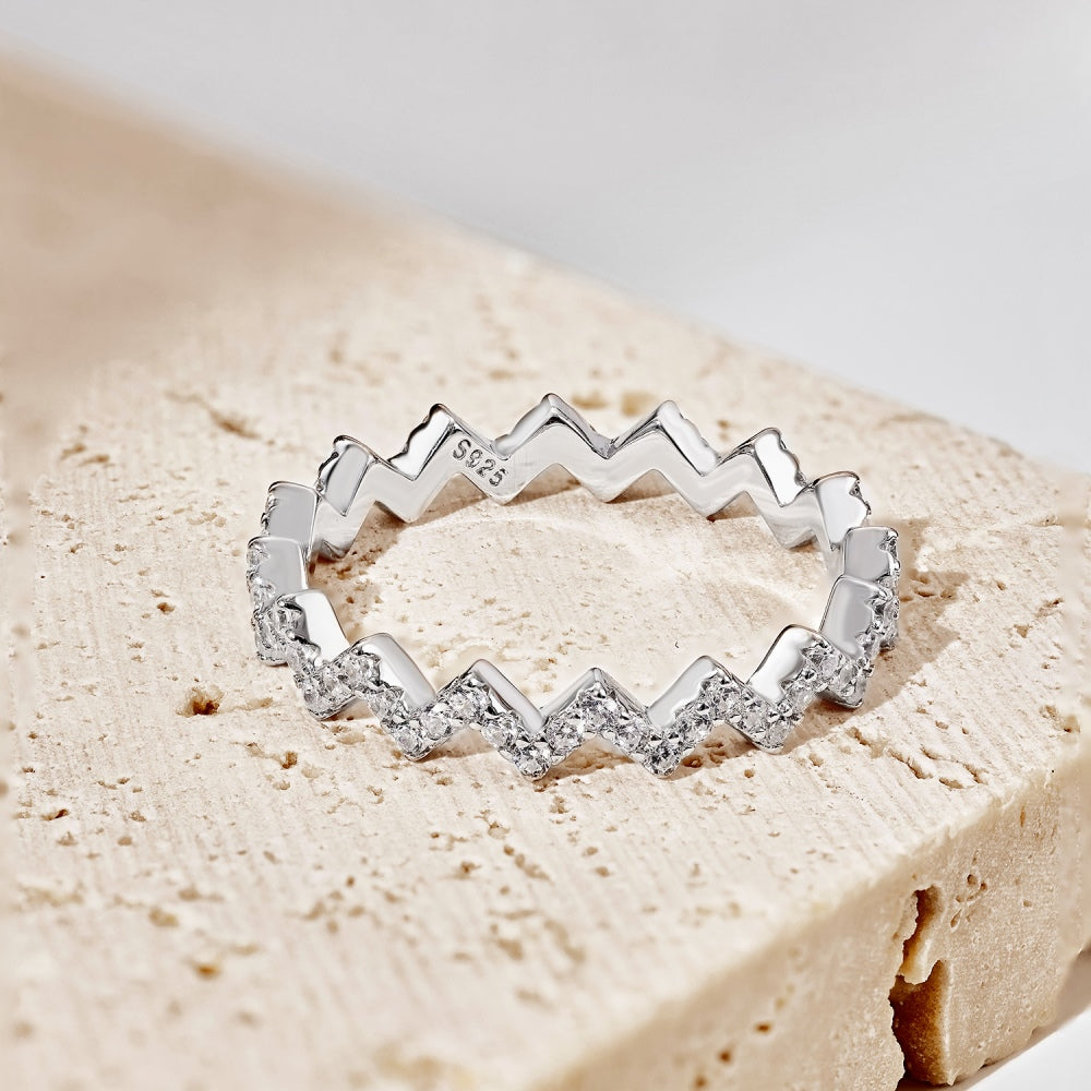 Zig Zag CZ Anniversary Band