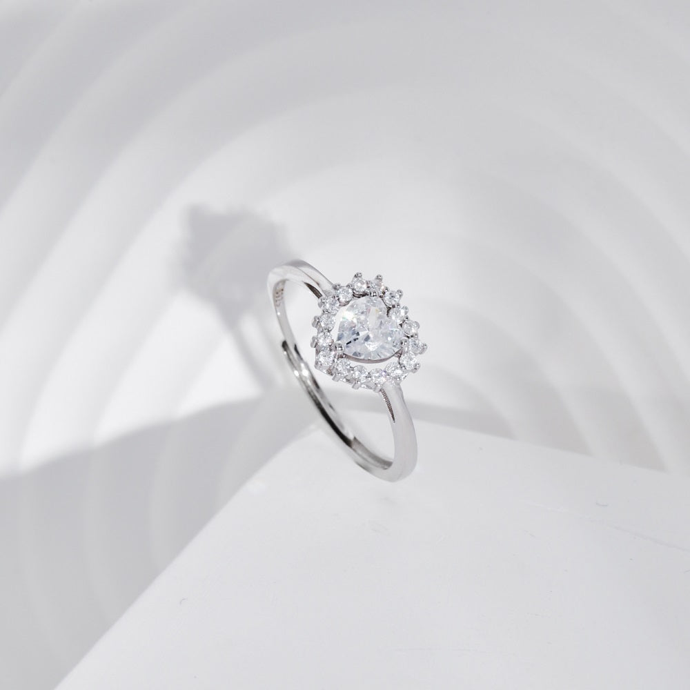 Heart Halo Solitaire Ring Adjustable