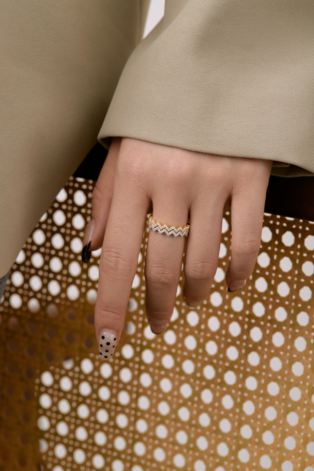 Zig Zag CZ Anniversary Band