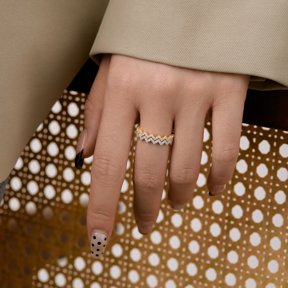 Zig Zag CZ Anniversary Band