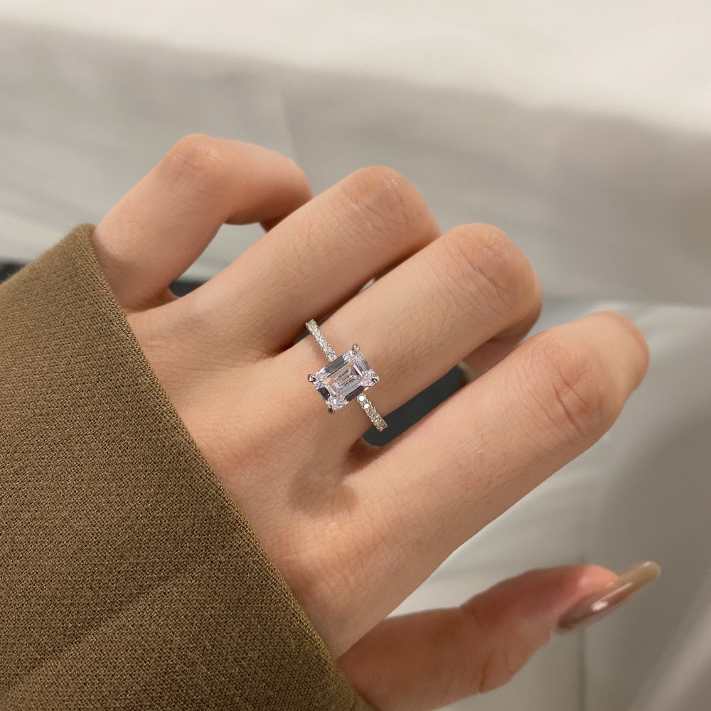 Sparkling Rectangle Ring