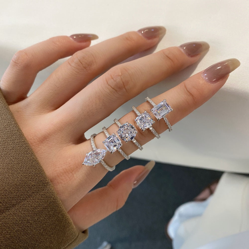 Sparkling Rectangle Ring