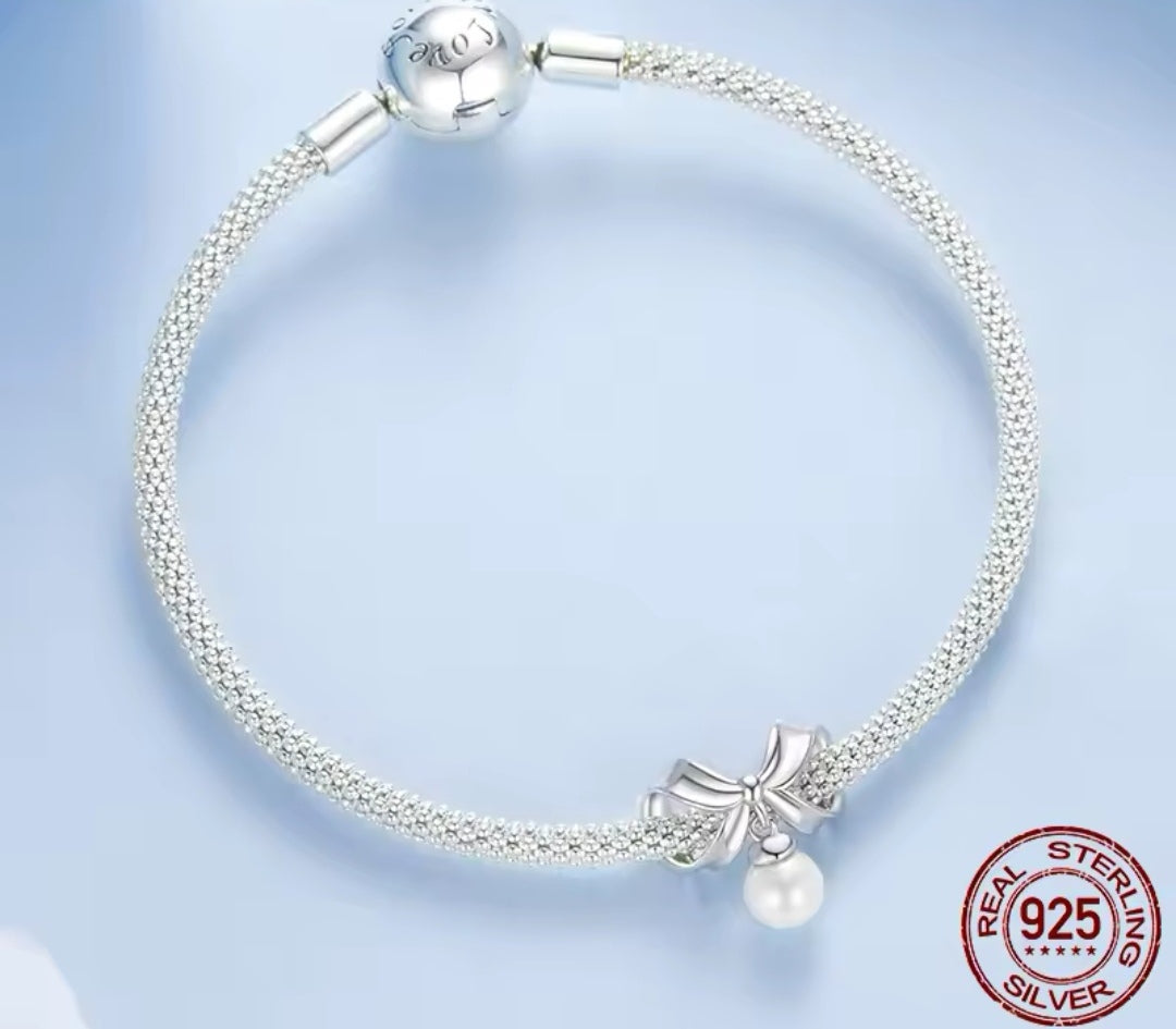 Bow Pearl Charm