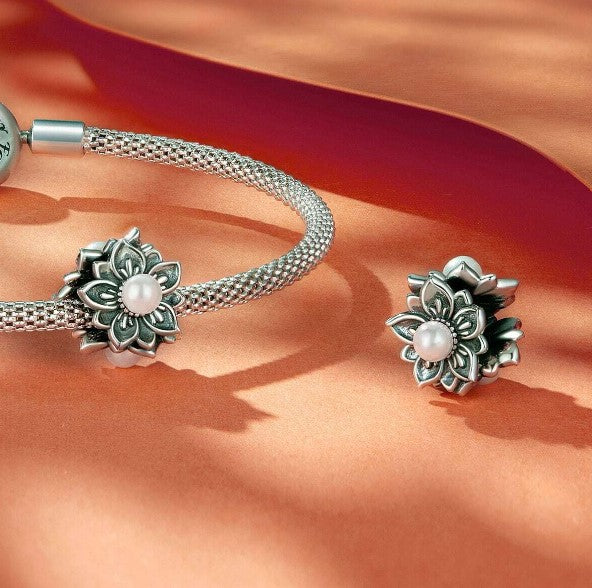 Pearly Flower Bead Charm