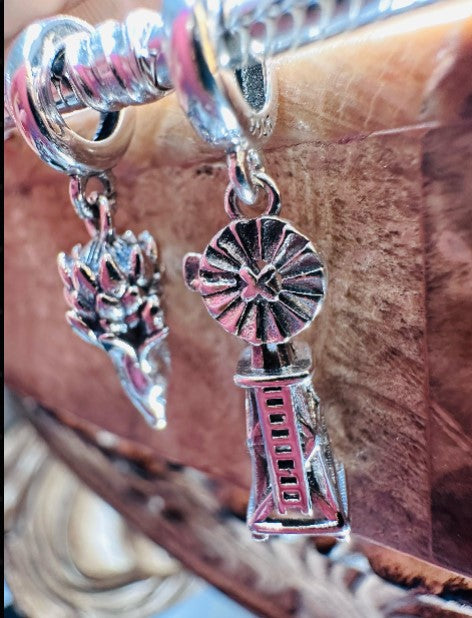 Windpomp/Windmill Dangle Charm
