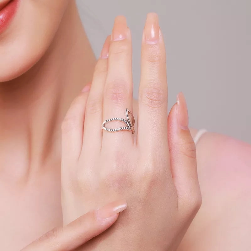 Geometric Clear CZ Ring