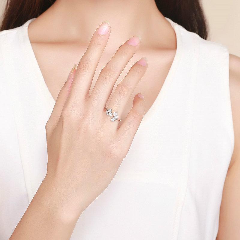 CZ Daisy Adjustable Ring