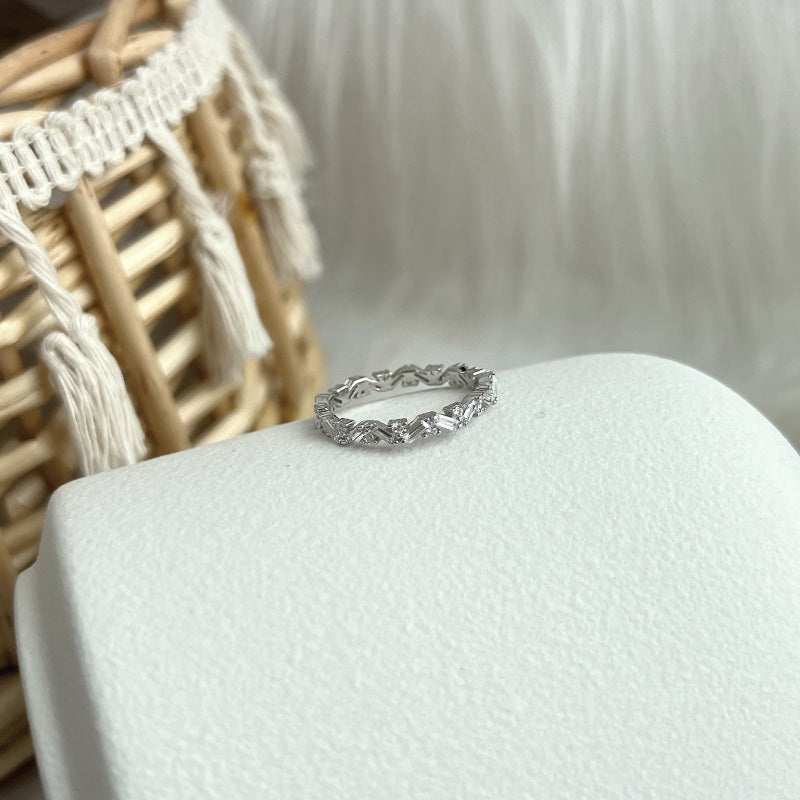 Round and Baguette CZ Band