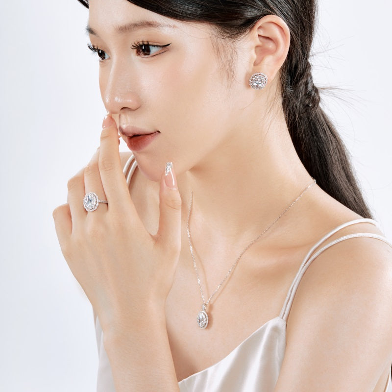 Oval Vintage CZ Ring