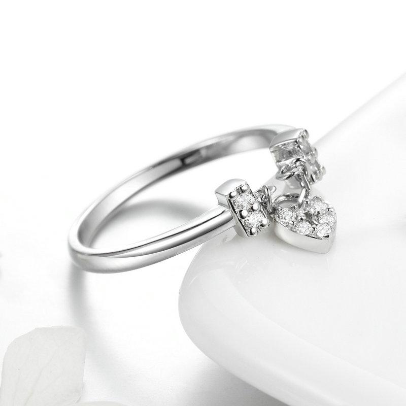 Heartlock ring