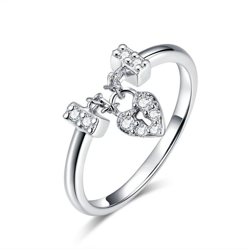 Heartlock ring