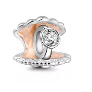 925 Sterling Silver Ring In Shell Bead Charm