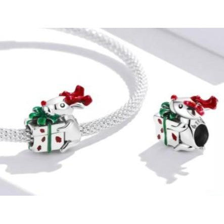 Christmas Gifting Reindeer Bead Charm
