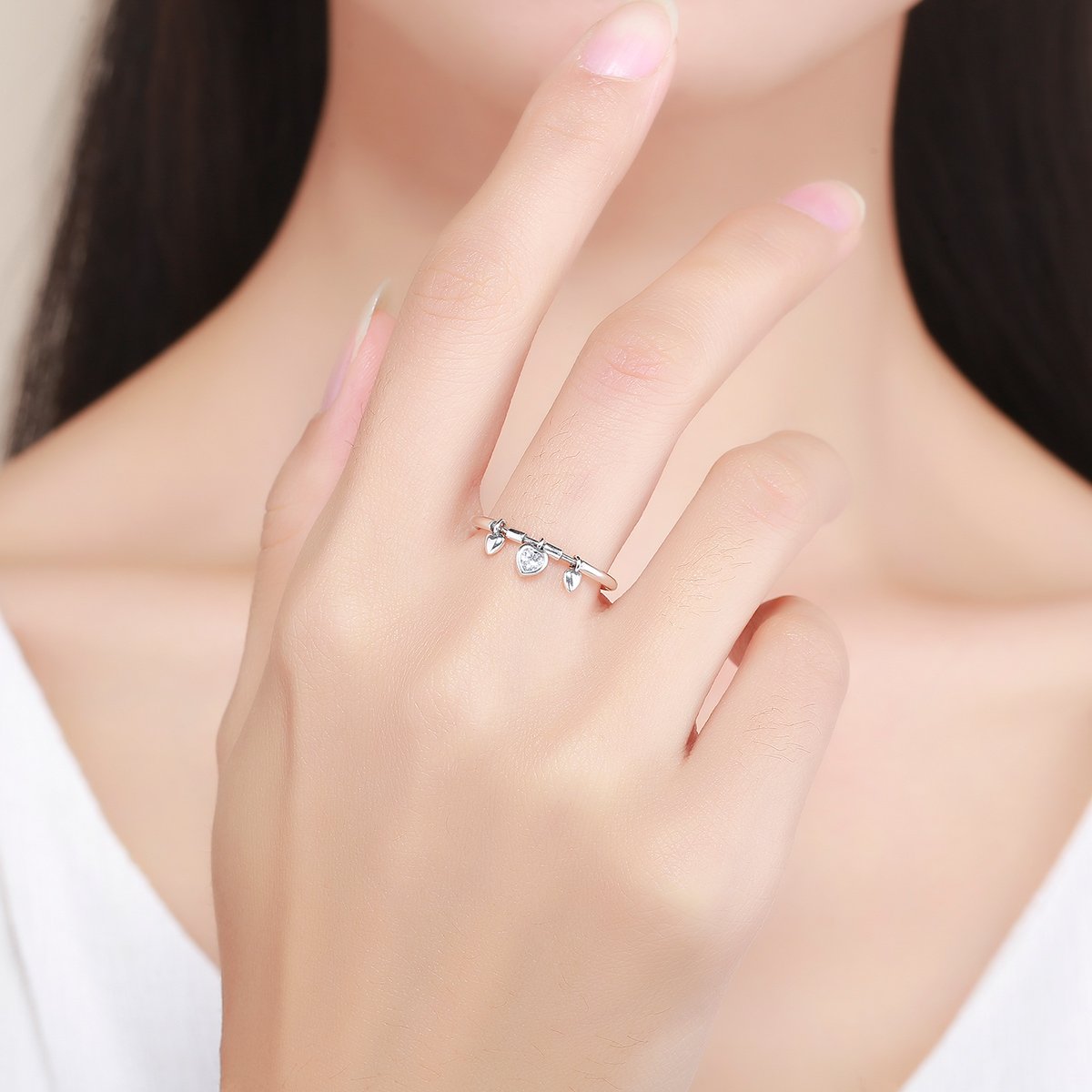 New Arrival 925 Sterling Silver Glittering Heart Clear CZ Anel Female Ring Women Wedding Engagement Jewelry SCR215