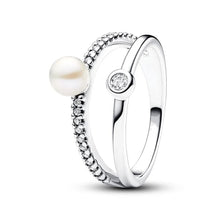 Load image into Gallery viewer, 925 Sterling Silver Clear CZ &amp; Pearl Ring