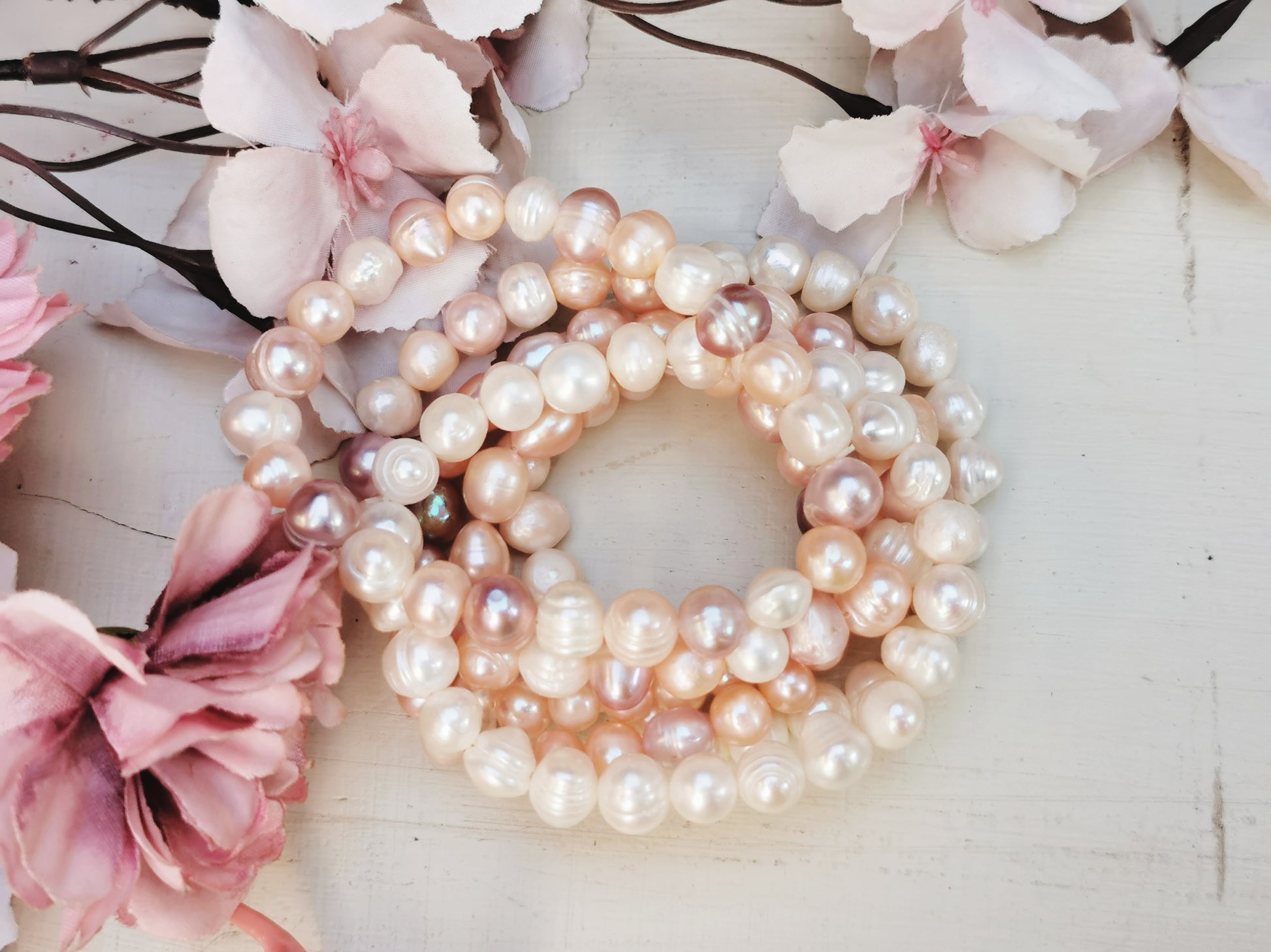 Genuine Freshwater Pearl Stretch Bracelet – Elastic Cord Jewelry for Women
