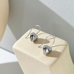 925 Sterling Silver Pretty Woman Heart Dangle Earrings