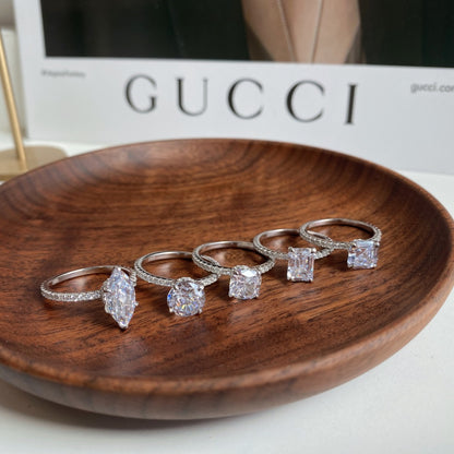Sparkling Rectangle Ring