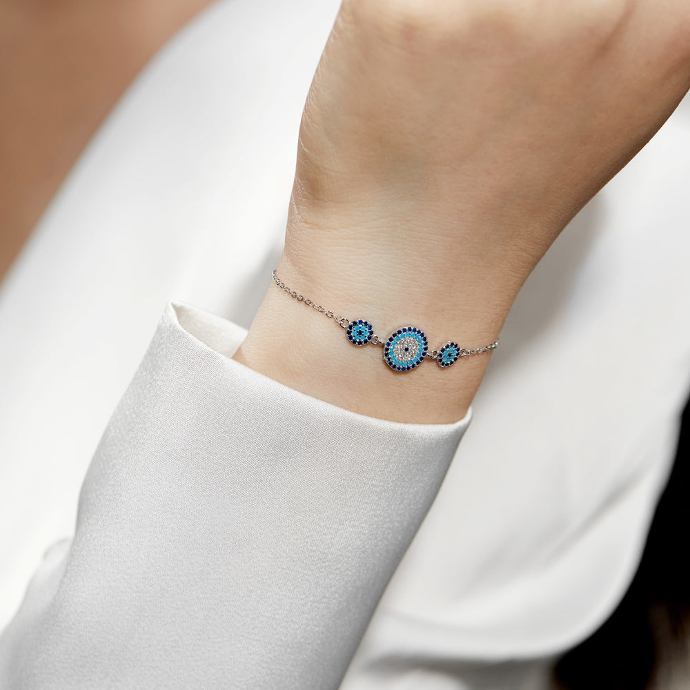 Blue Eyes Bracelet
