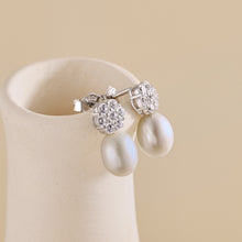Load image into Gallery viewer, 925 Sterling Silver Flower CZ Imitation Pearl Stud Earrings