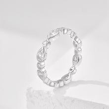 Load image into Gallery viewer, 925 Sterling Silver Round and Teardrop Anniversary Band