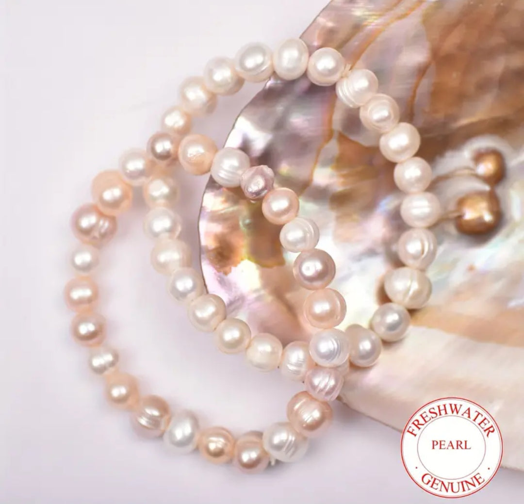 Genuine Freshwater Pearl Stretch Bracelet