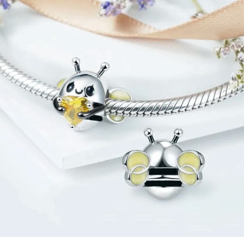 Bee Holding Yellow Heart CZ Bead Charm