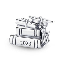 Load image into Gallery viewer, 925 Sterling Silver 2023 Graduation Books Bead Charm