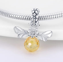 Load image into Gallery viewer, 925 Sterling Silver Yellow Gem Daisy Bee Dangle Charm
