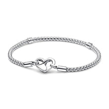 Load image into Gallery viewer, 925 Sterling Silver Heart Clasp Studded Chain Bracelet