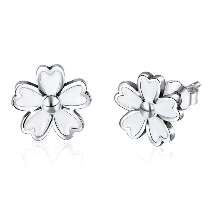 925 Sterling Silver White Enamel Daisy Flower Stud Earrings