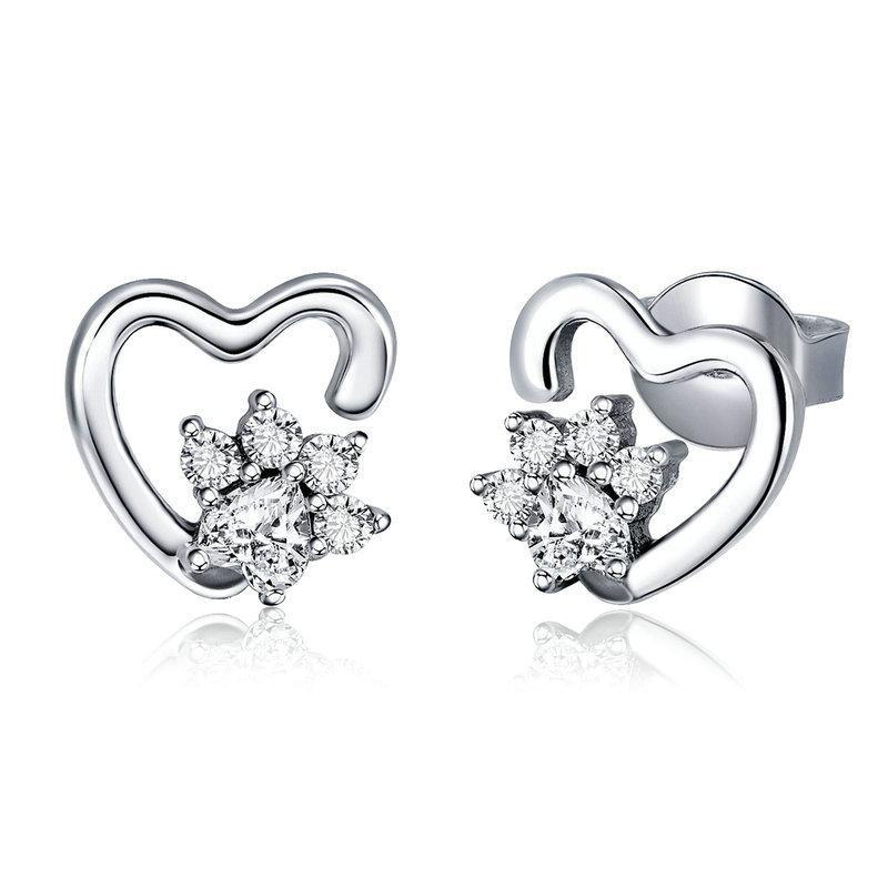 925 Sterling Silver Classic Heart Clear Cubic Zircon Stud Earrings