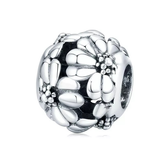 Plain Daisy Openwork Bead Charm