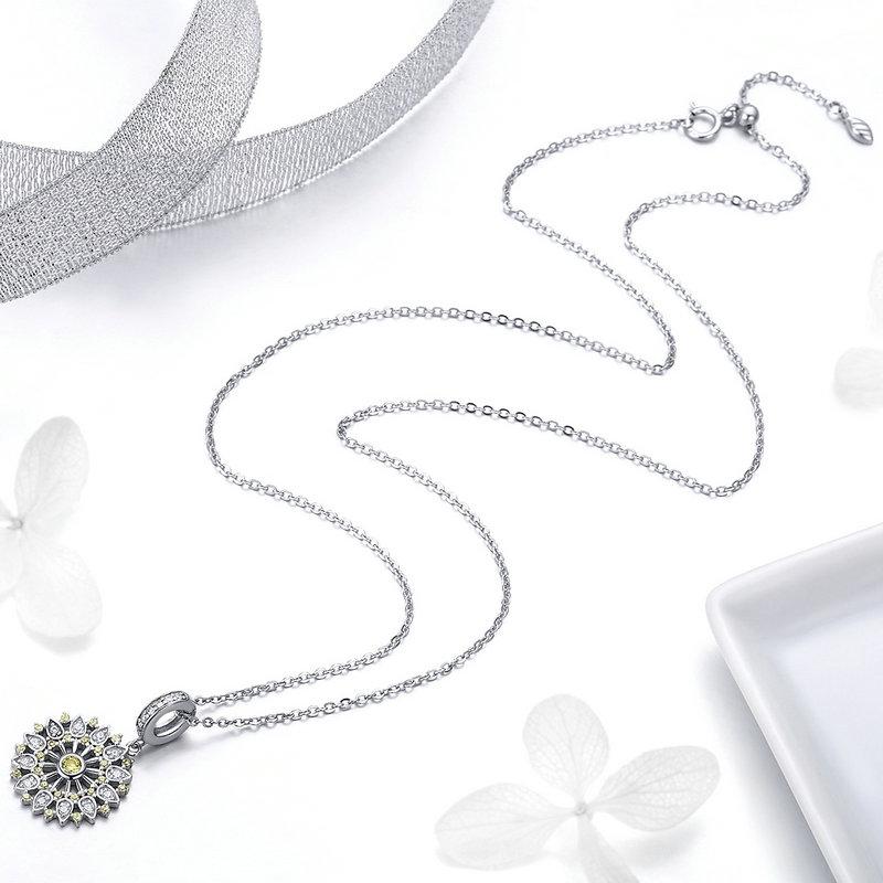 FASHIONABLE PENDANTS SHINING ZIRCON 925 SILVER CHARM
