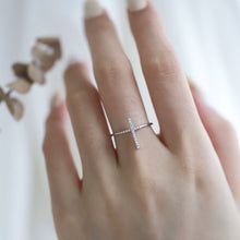 Load image into Gallery viewer, 925 Sterling Silver Clear CZ Cross Ring
