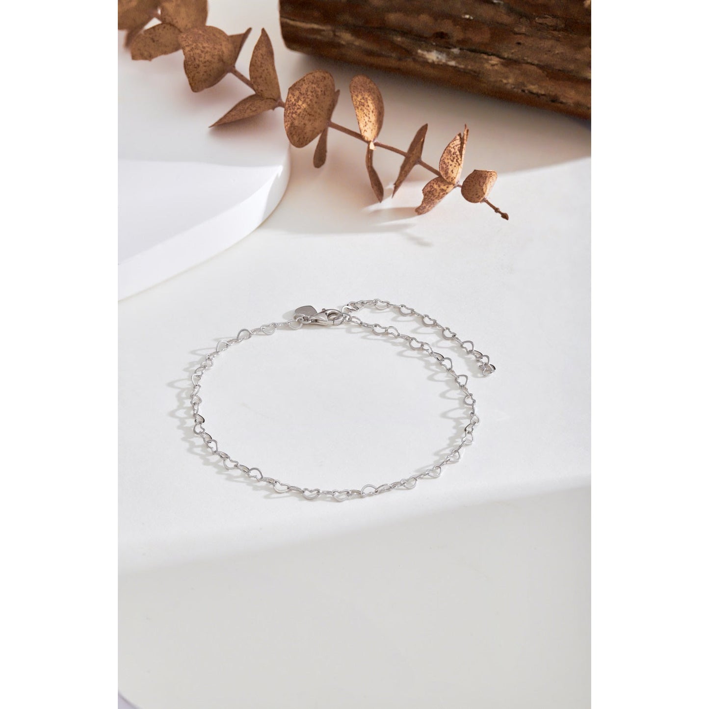 Elegant Heart Link Bracelet