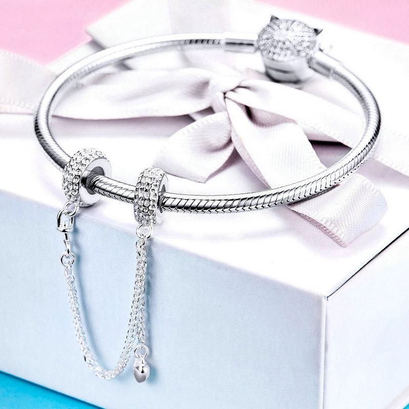 Dangle Heart SILICONE Safety Chain