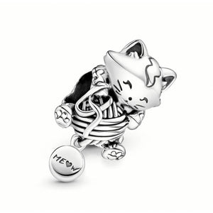 925 Sterling Silver Cat Playing with Wool Bead Charm