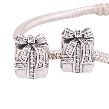 Christmas Gift Box Bead Charm
