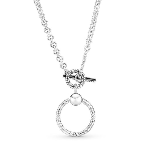 O Pendant T-bar Necklace