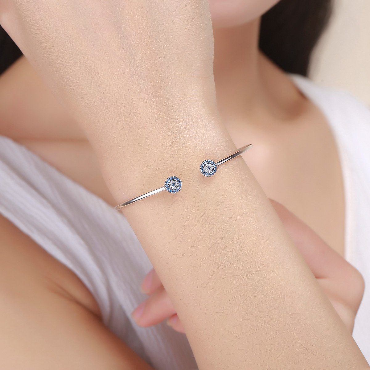 2018 New 100% 925 Sterling Silver Lucky Blue Eyes Blue CZ Women Open Cuff Bangle & Bracelet Luxury Silver Jewelry SCB058