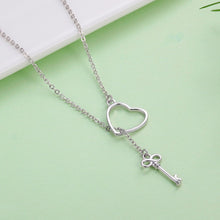 Load image into Gallery viewer, 925 Sterling Silver Key of Heart Lock Link Necklace 50cm